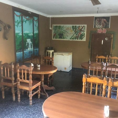 Tara Guesthouse - Sauraha,Chitwan Luaran gambar