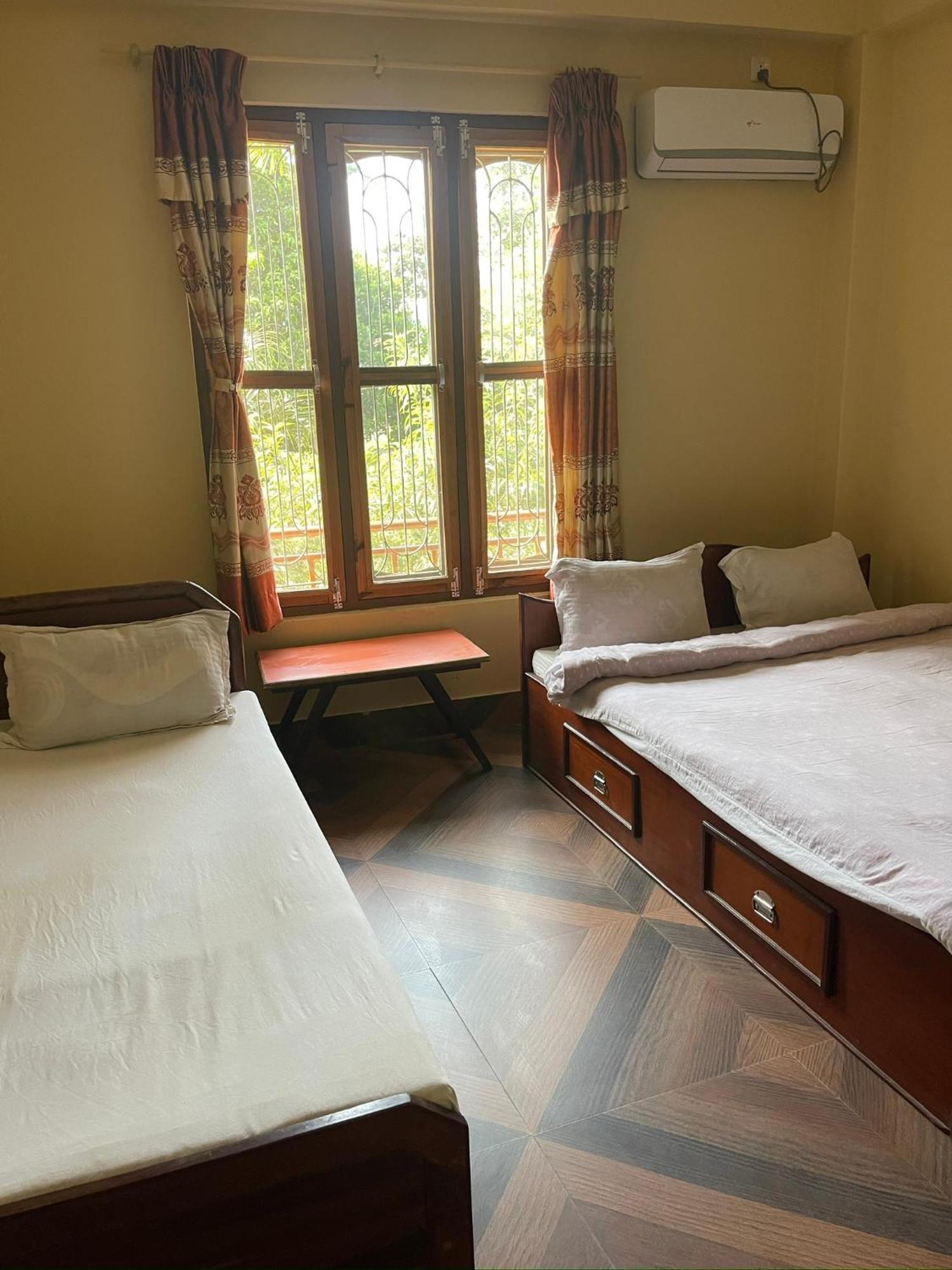 Tara Guesthouse - Sauraha,Chitwan Luaran gambar